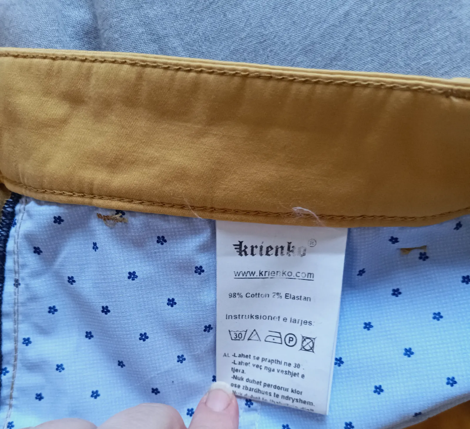 Pantalón corto chino Krienko mostaza – krienko – taille XXL 3