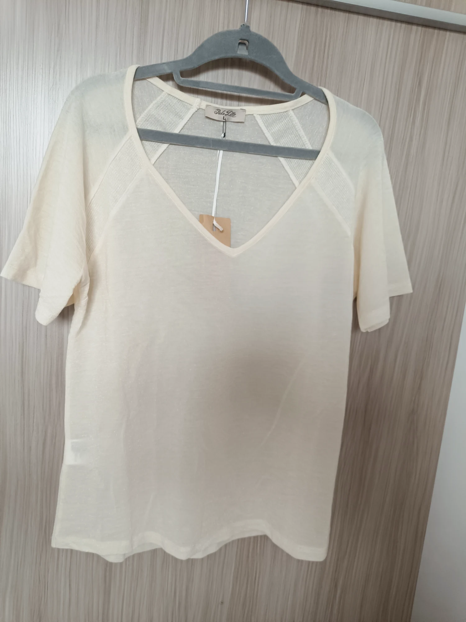 Camiseta fina beige de manga corta con escote en V Polo Zitto – Polo Zitto – taille L