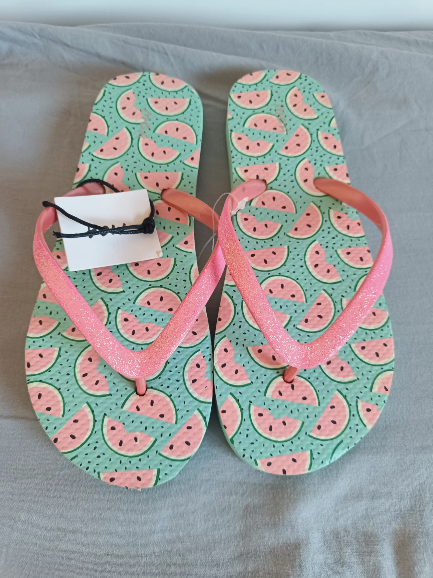 Chancletas de playa estampadas con sandías