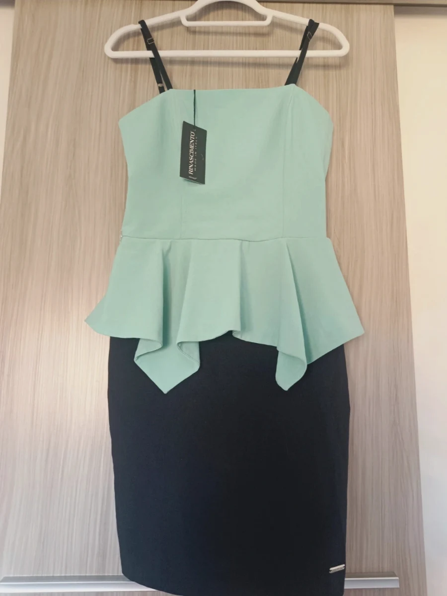 Vestido corto Rinascimento verde menta y negro