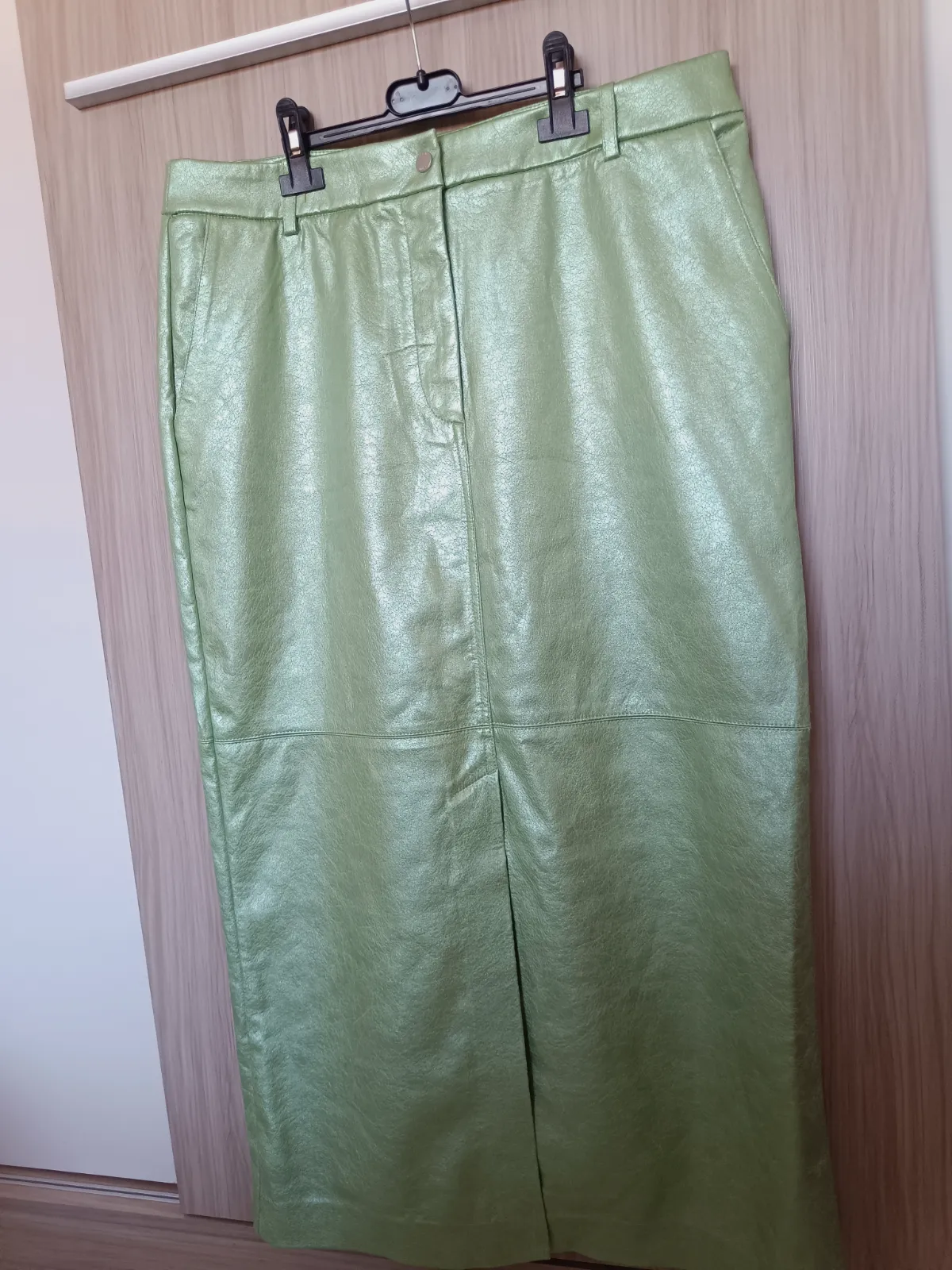 Falda larga verde metalizada con abertura – Esprit – taille XL 2