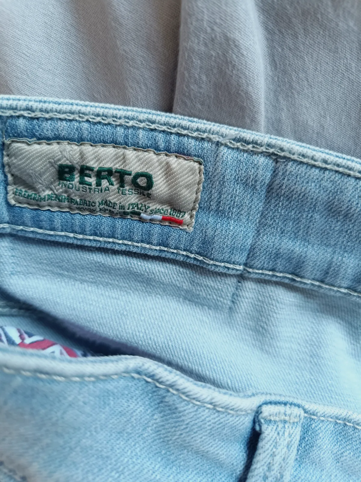 Vaqueros anchos con bordado Krienko – Krienka – taille M 8