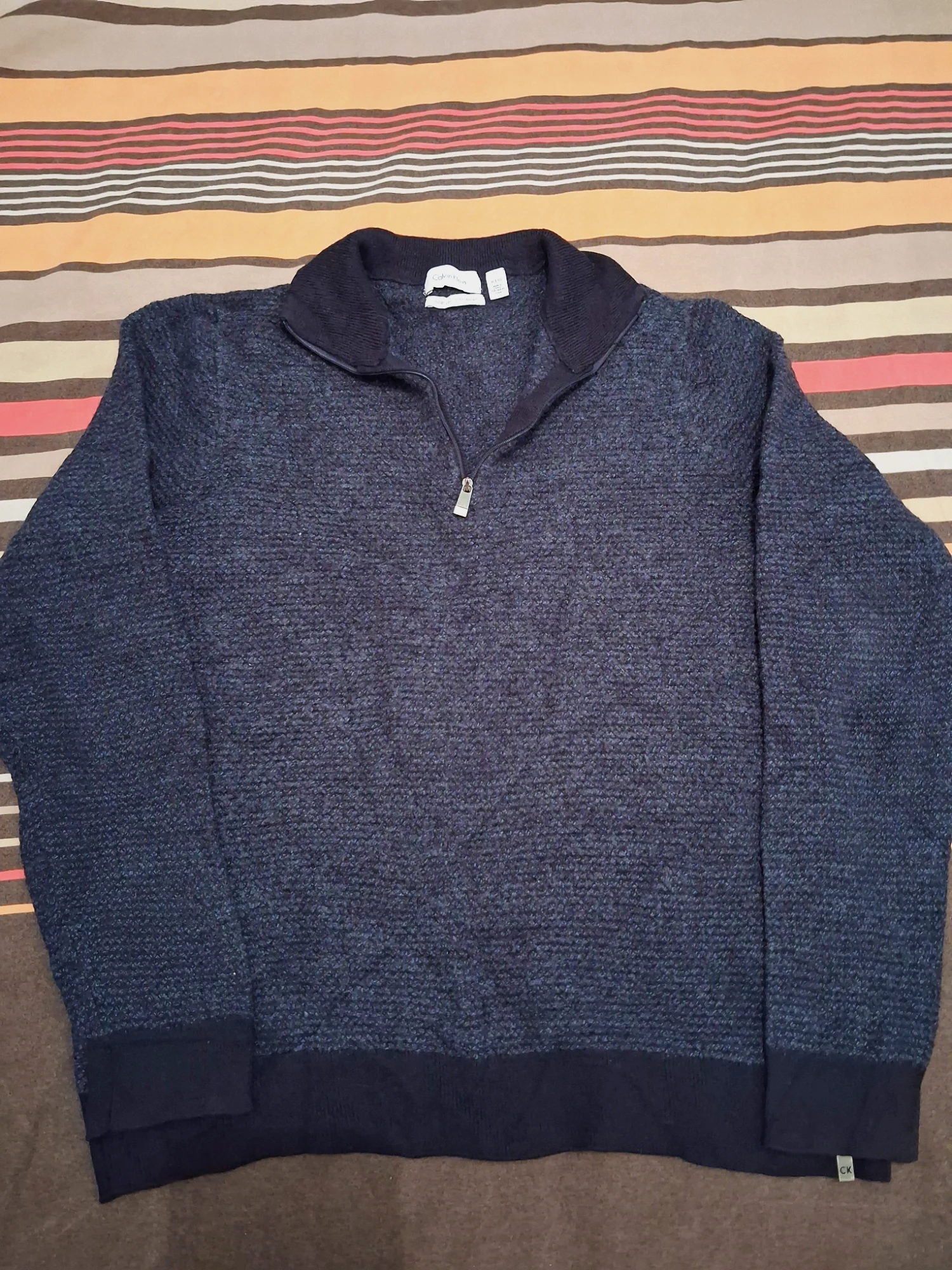 Pull col zippé Calvin Klein taille XL – Calvin Klein – taille XL
