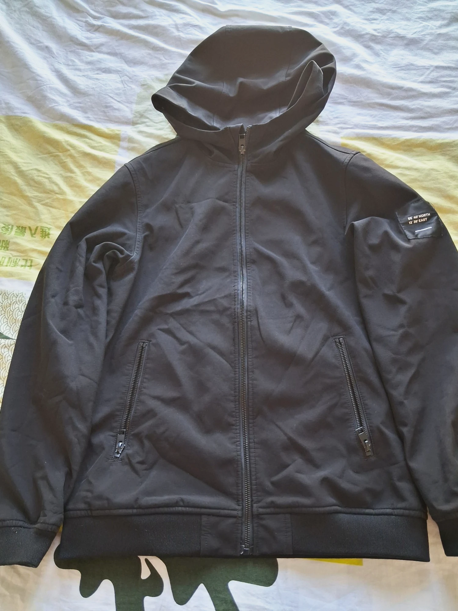 Veste Softshell Noire à Capuche Camp David