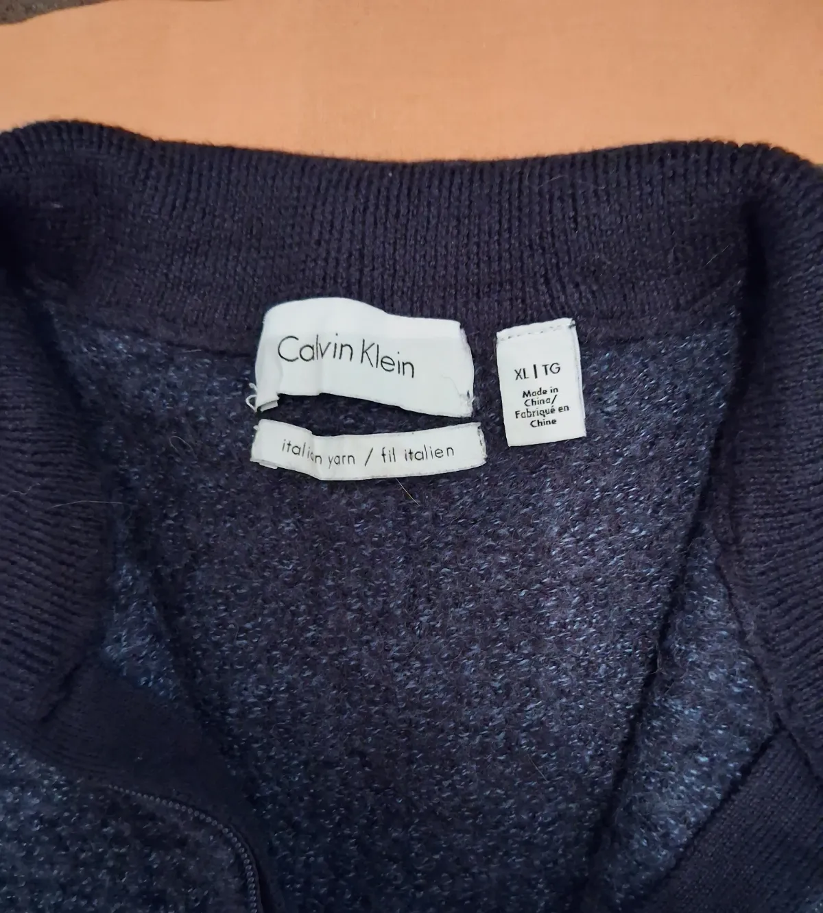 Pull col zippé Calvin Klein taille XL – Calvin Klein – taille XL 2