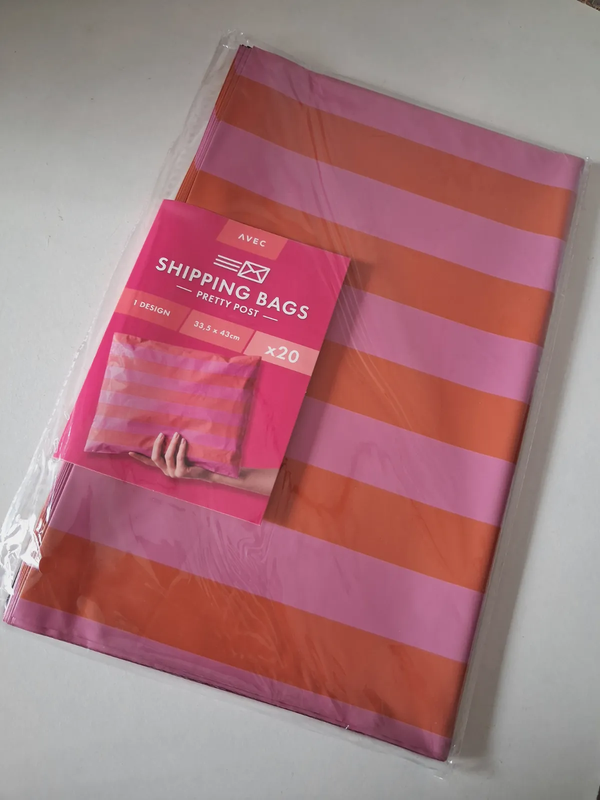 Lot de 20 pochettes d'expédition AVEC Pretty Post – AVEC 3