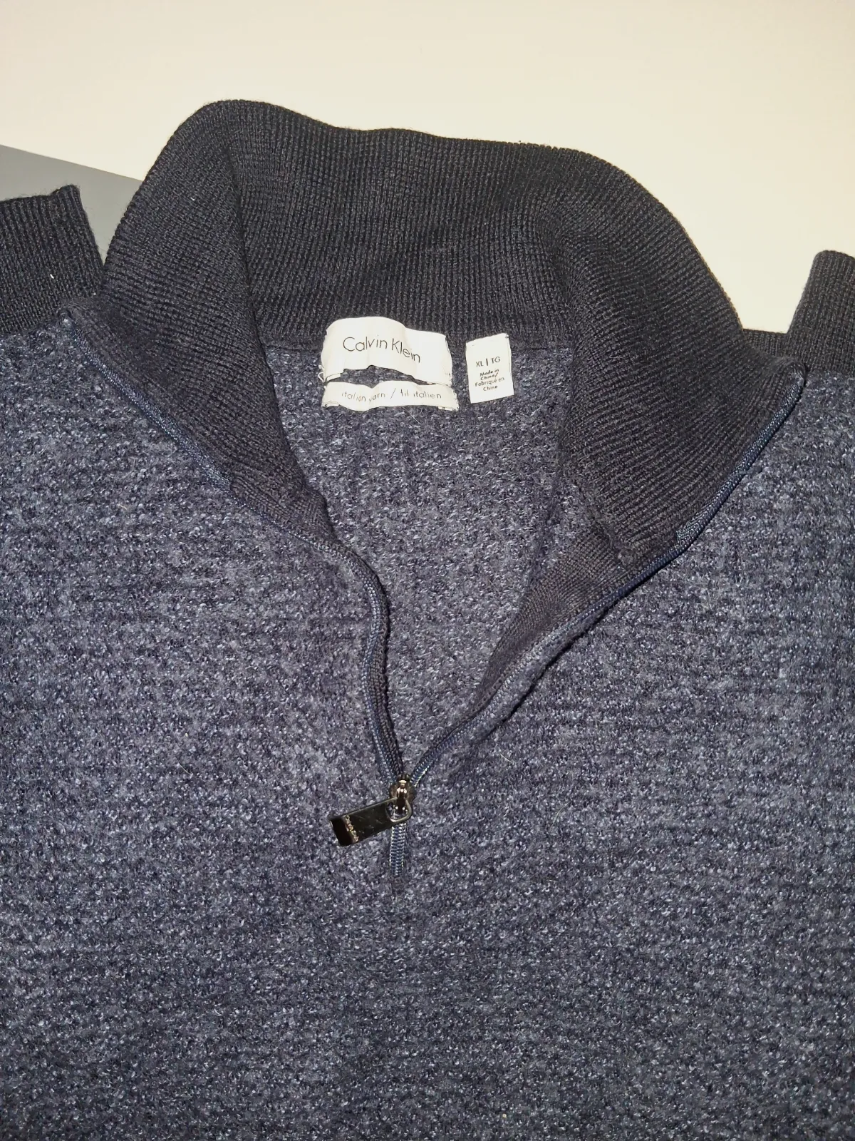 Pull col montant zippé Calvin Klein – Calvin Klein – taille XL 3