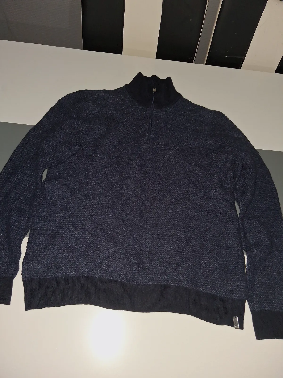 Pull col montant zippé Calvin Klein – Calvin Klein – taille XL 2