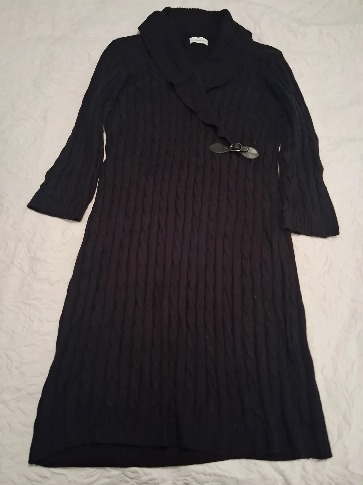 Robe pull longue en maille torsadée Calvin Klein – Calvin Klein – taille Taille unique 2