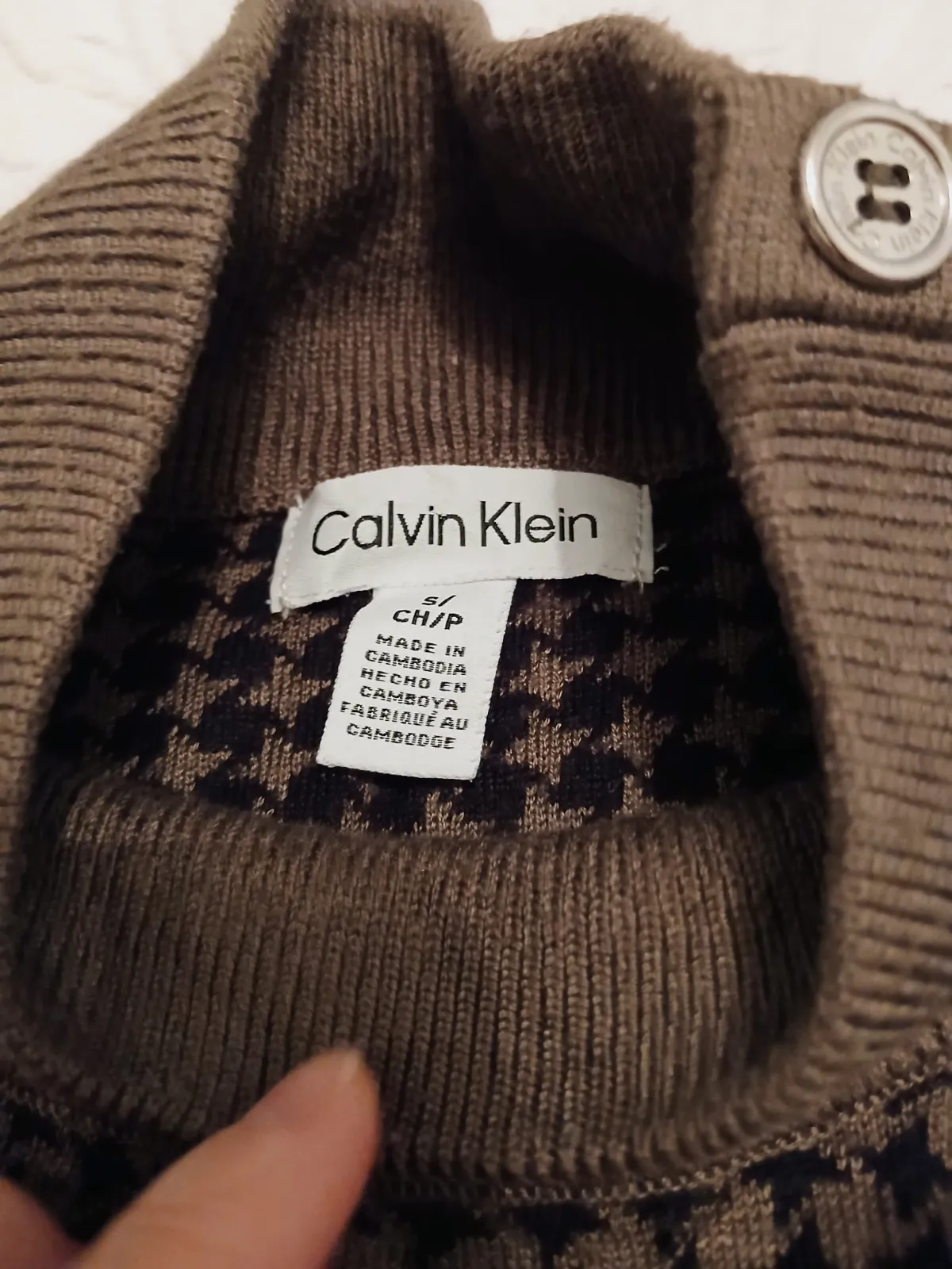 Pull col montant Calvin Klein motif pied-de-poule – Calvin Klein – taille S 2
