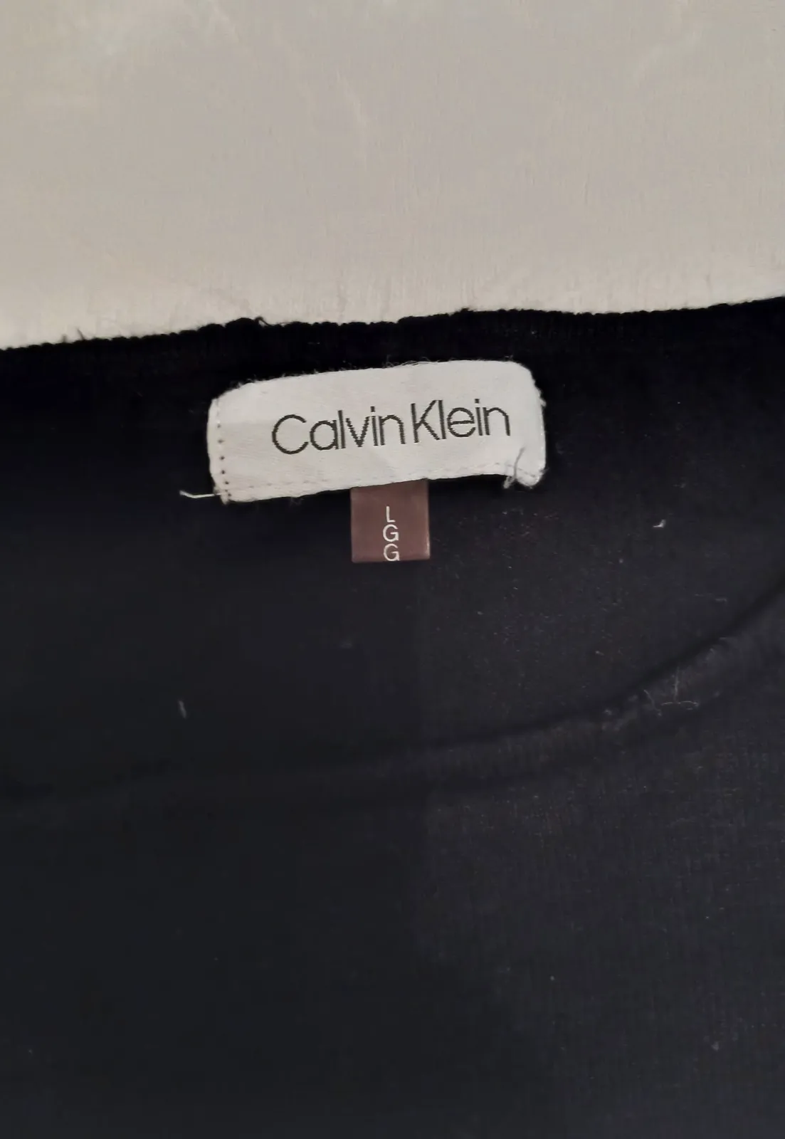 Pull noir Calvin Klein taille L – Calvin Klein – taille L 2