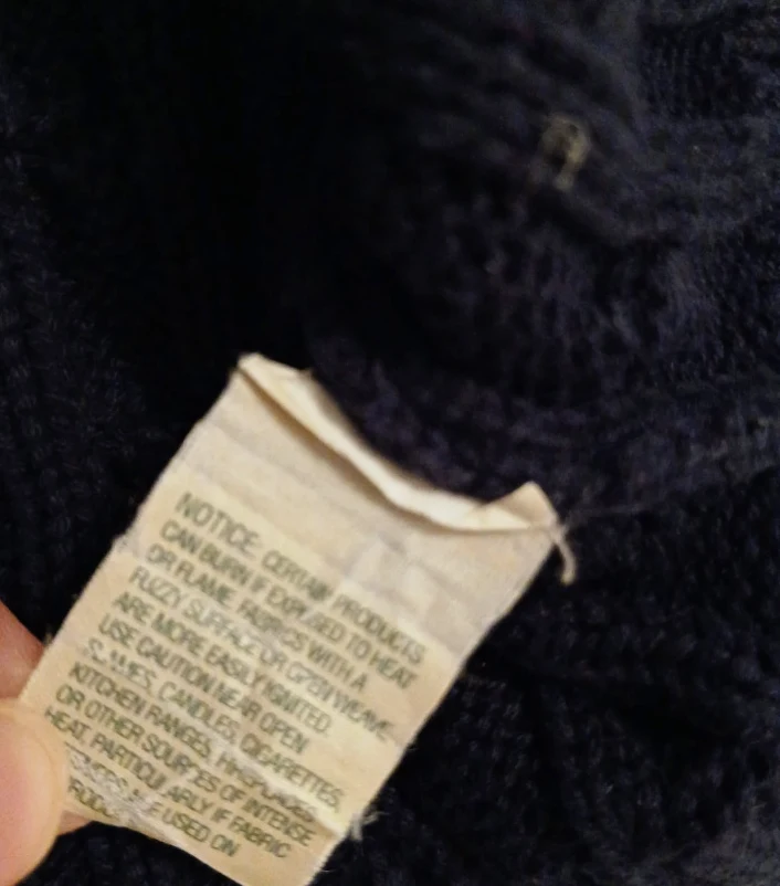Pull à capuche Calvin Klein Jeans bleu marine 100% authentique – Calvin Klein Jeans – taille M 2