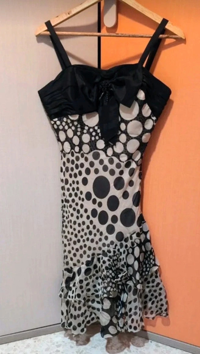 Vestido diseño original lunares talla única – Local – taille Taille unique