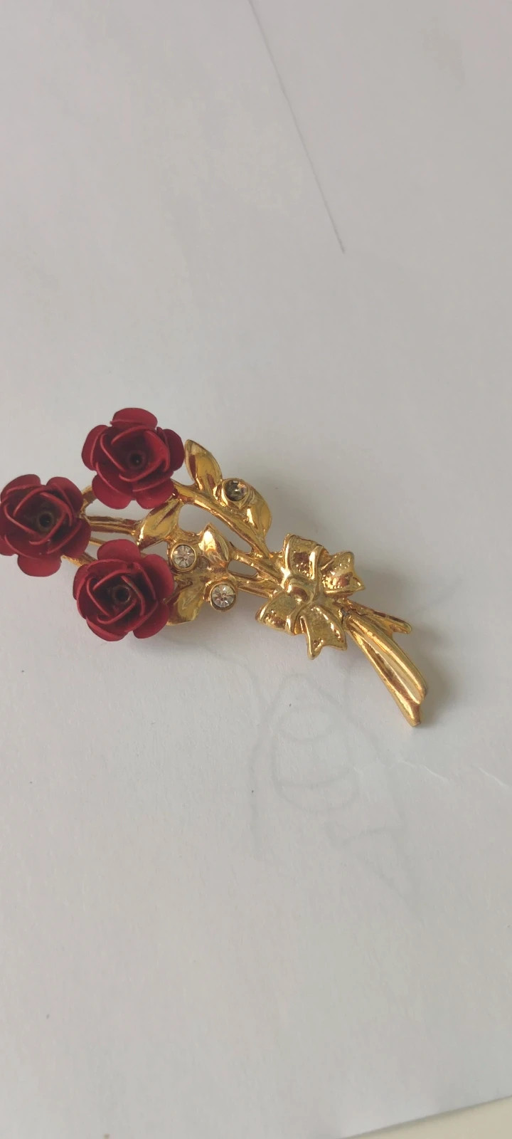 Broche 4
