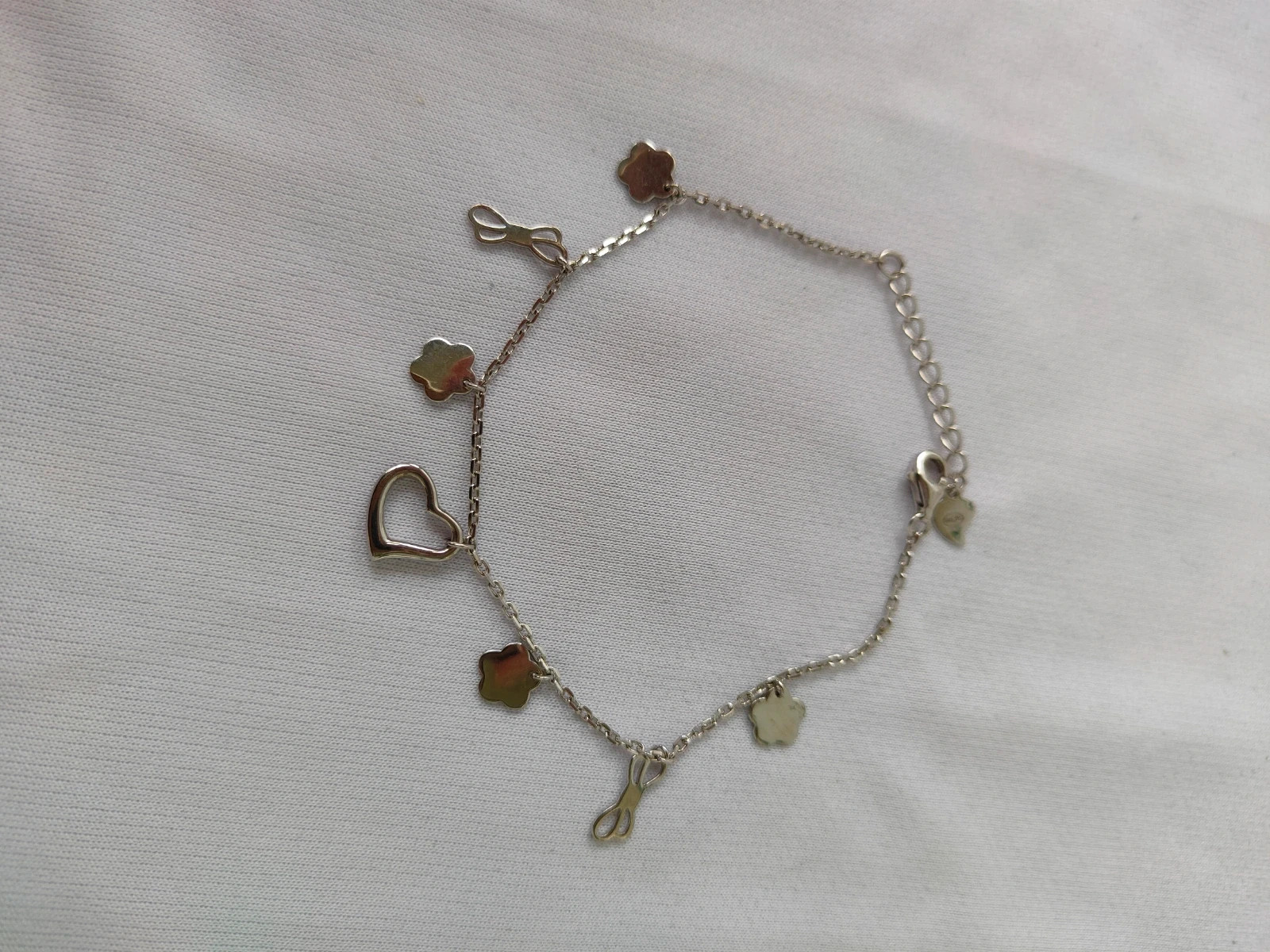 Bracelet