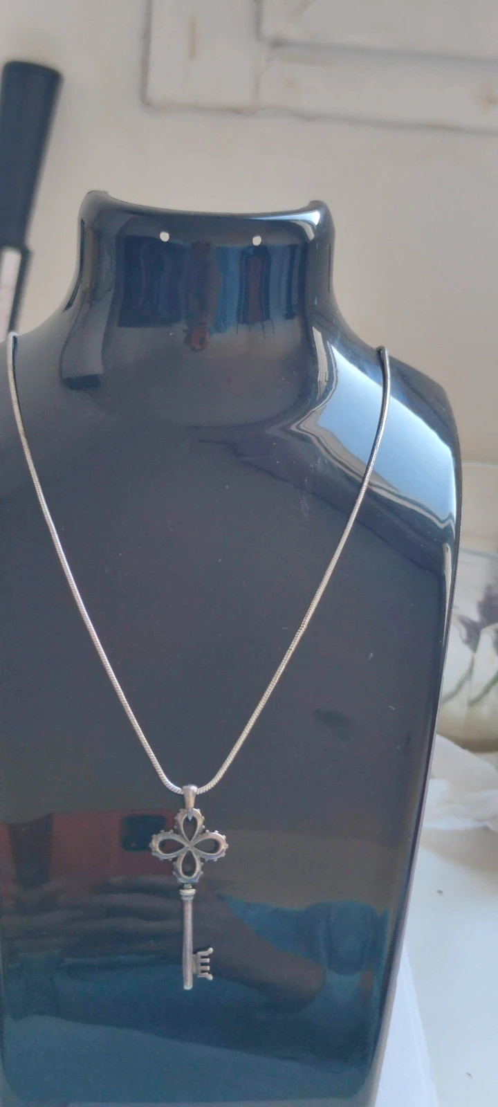 Collier et pendentif