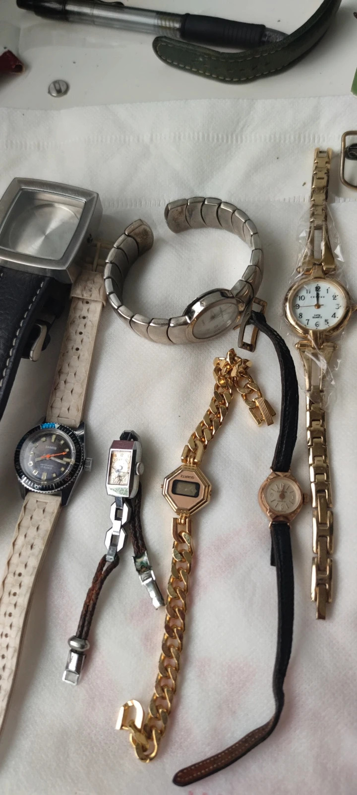 Lot montre