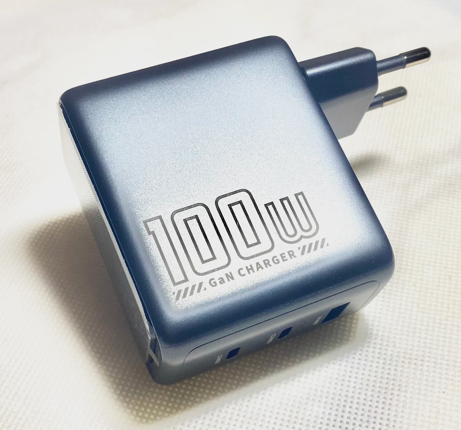 Chargeur Fast-Charge 100W – GaN