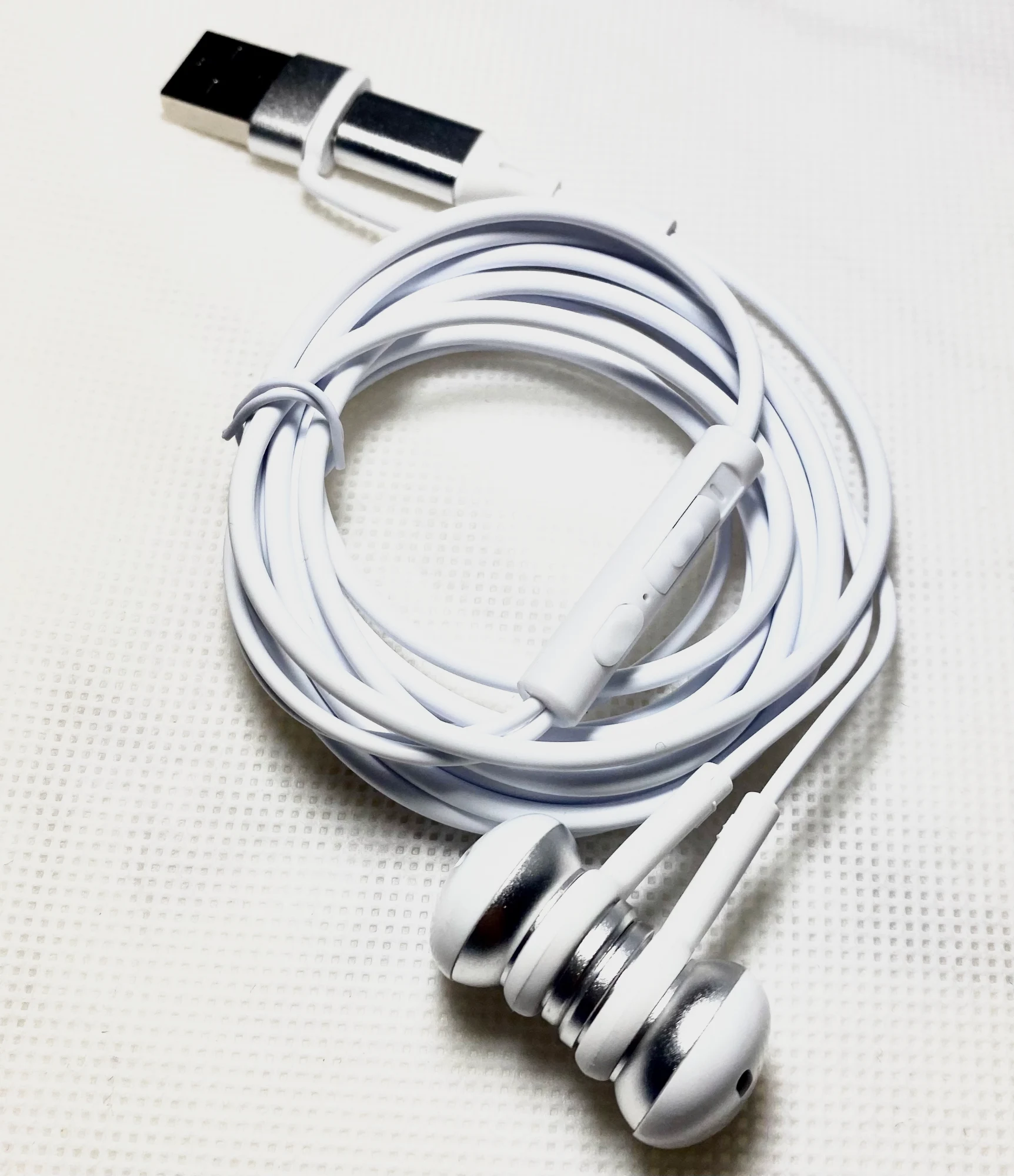 Écouteurs Filaires Dual Port Usb-C / Usb-A