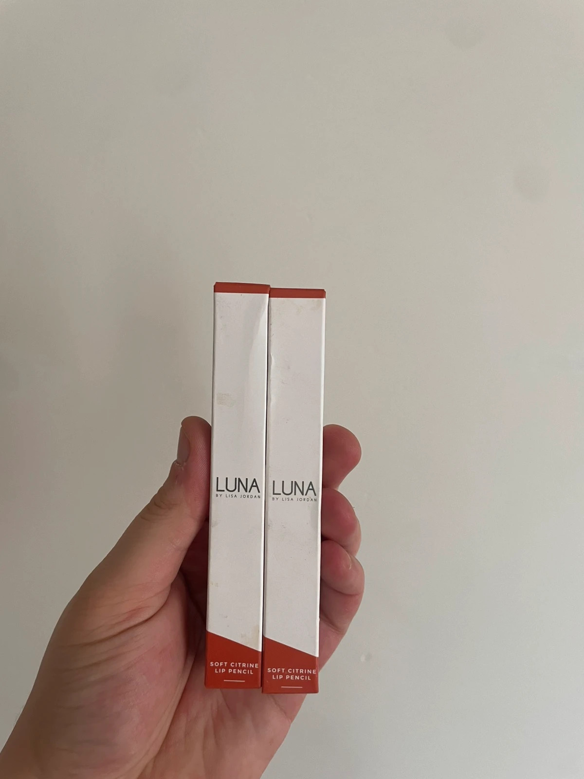 Lot de 2 contours pour les lèvres