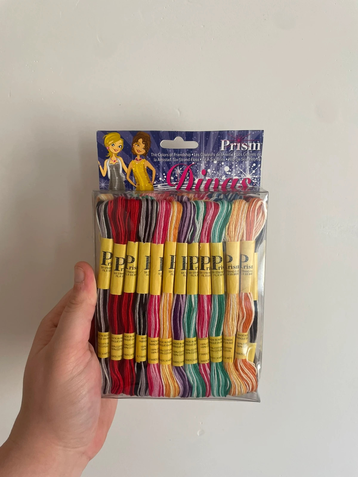 Lot de fils à broder