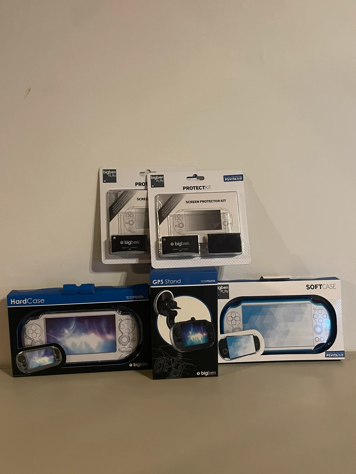 Lot d'accessoires ps vita/slim