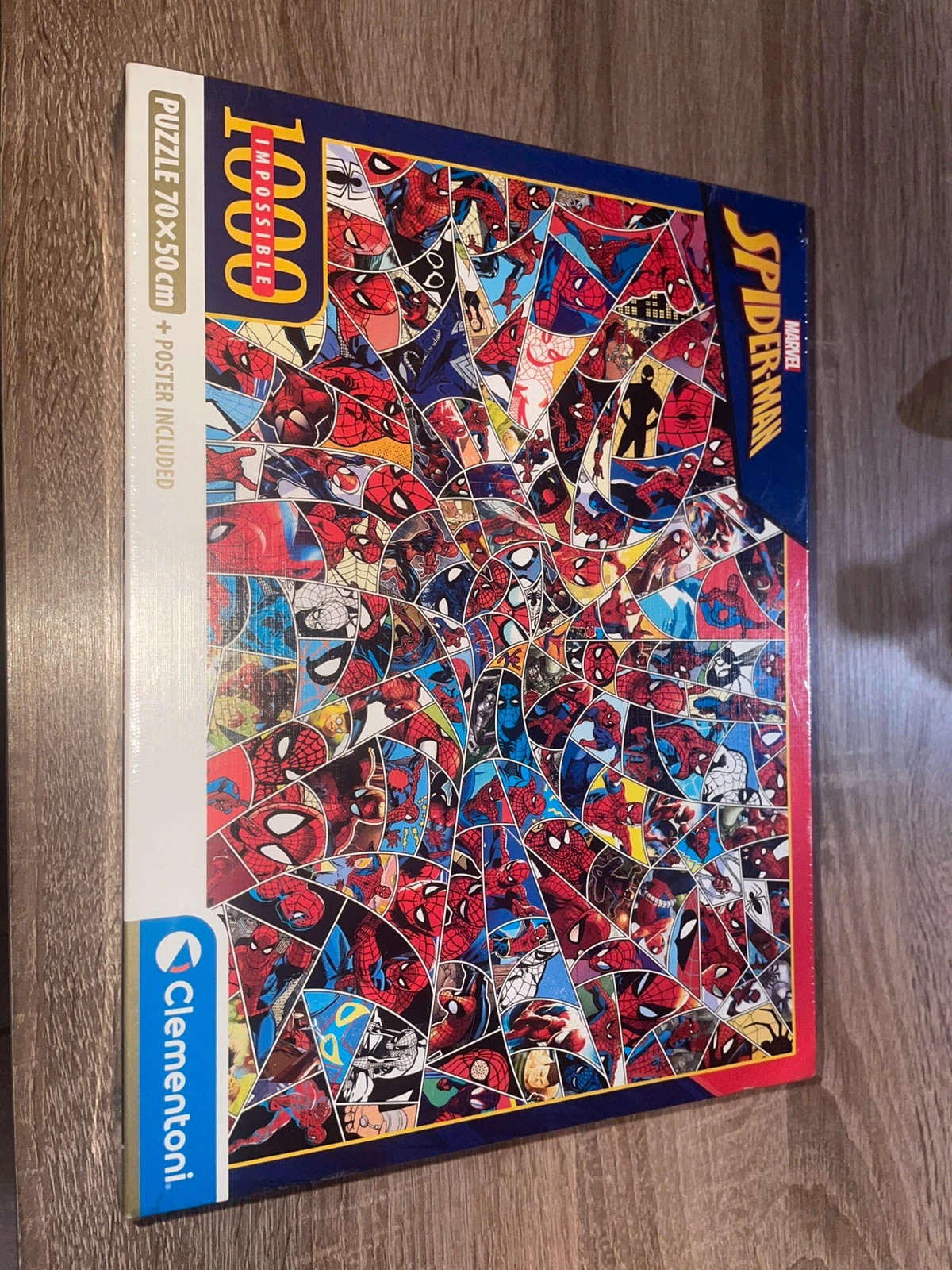 Puzzle Clementoni Impossible Marvel Spider-Man (1000 pièces) - NEUF