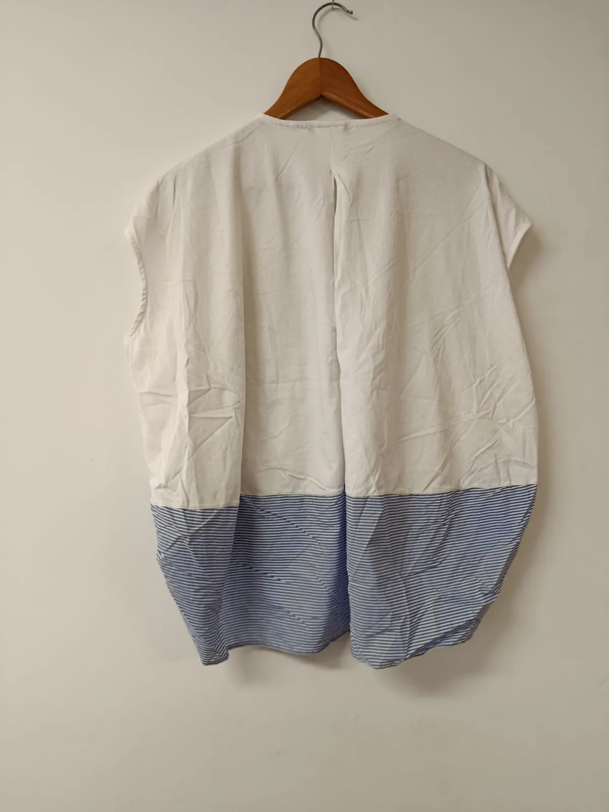 Camiseta Zara talla L 3