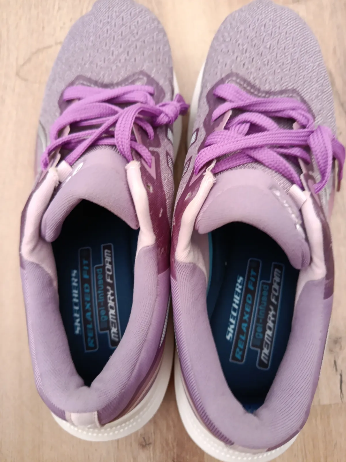 Zapatillas Asics talla 42 '5 4
