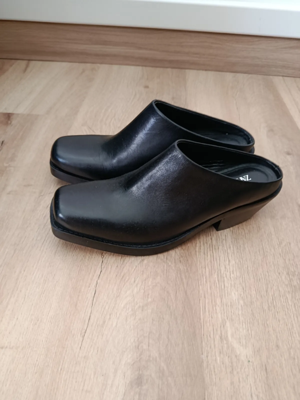 Zuecos Zara cowboy talla 37