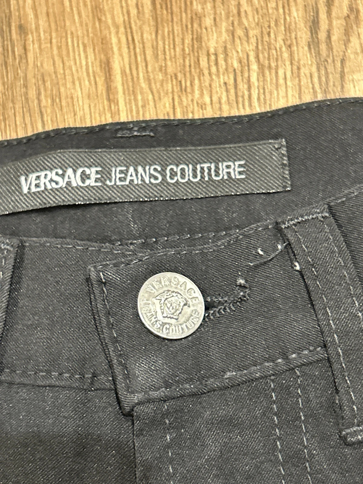 Pantalon Jean Versace (10) Jeans Couture Noir Medusa Vintage Made In Italy W29 43 – Versace – taille W29 | FR 38 5