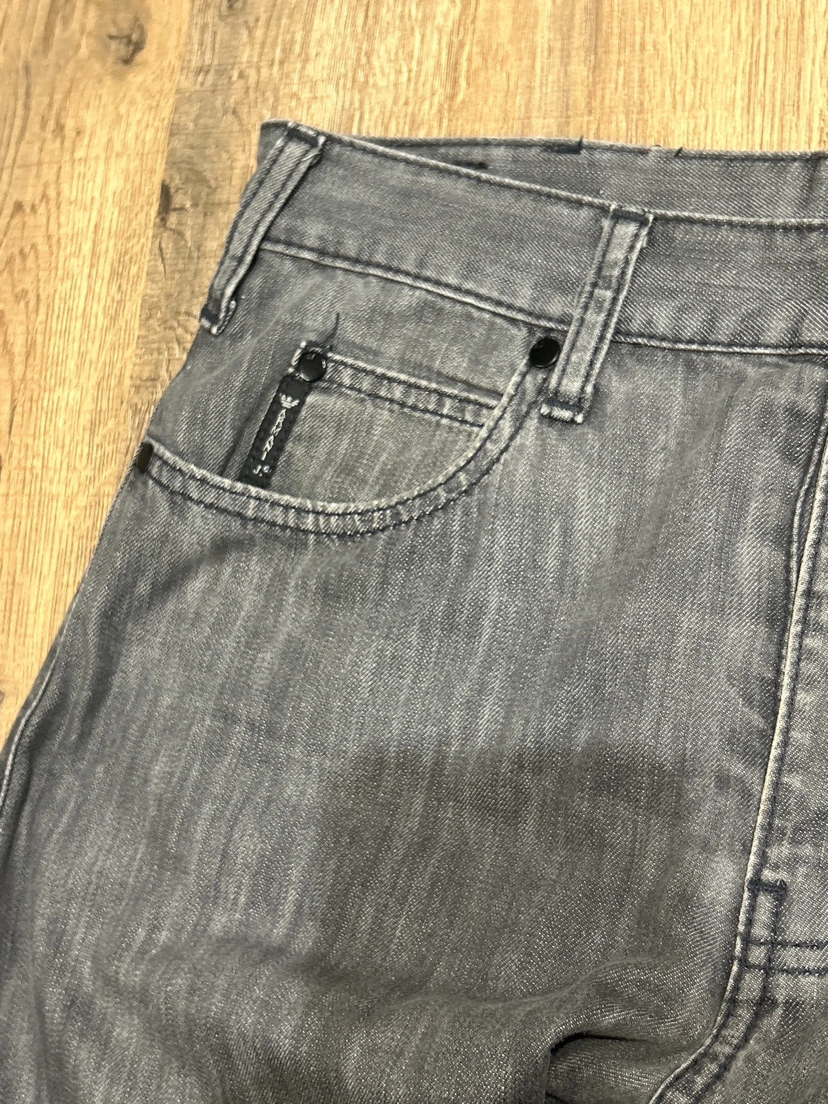 Jean Armani Jeans (8) Gris Classic Wash Coupe Droit Taille W30 Homme Denim Premium – Armani Jeans – taille W30 | FR 40 5