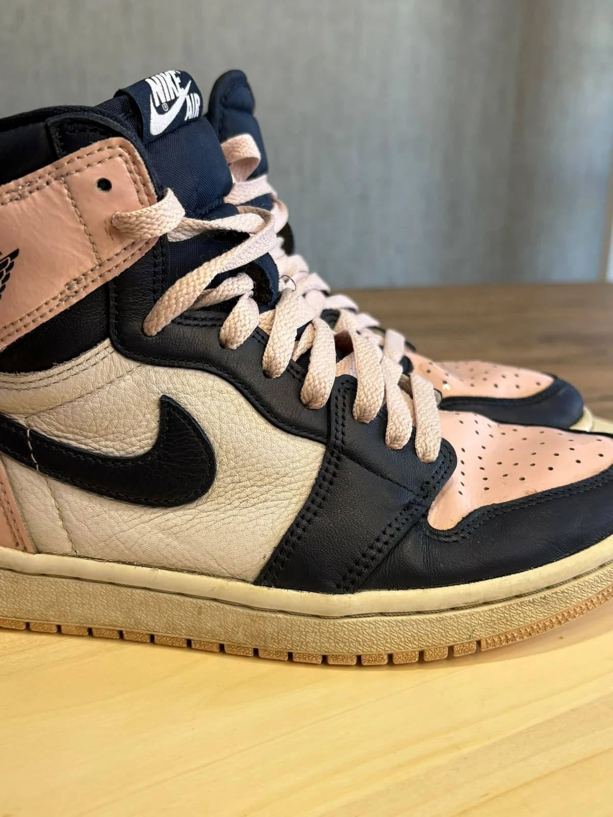 Baskets Nike Air Jordan 1 Retro High OG Atmosphere Bubblegum Taille 38.5 DD9335-641 – Jordan – taille 38.5 5