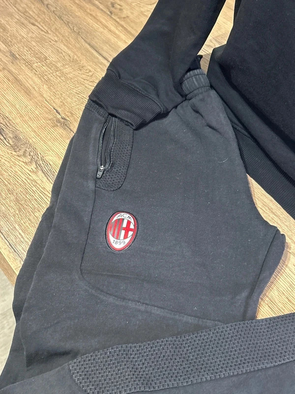 Survetement AC Milan Puma DryCell Homme Noir Et Rouge Haut Et Pantalon Taille S – Puma – taille S 2