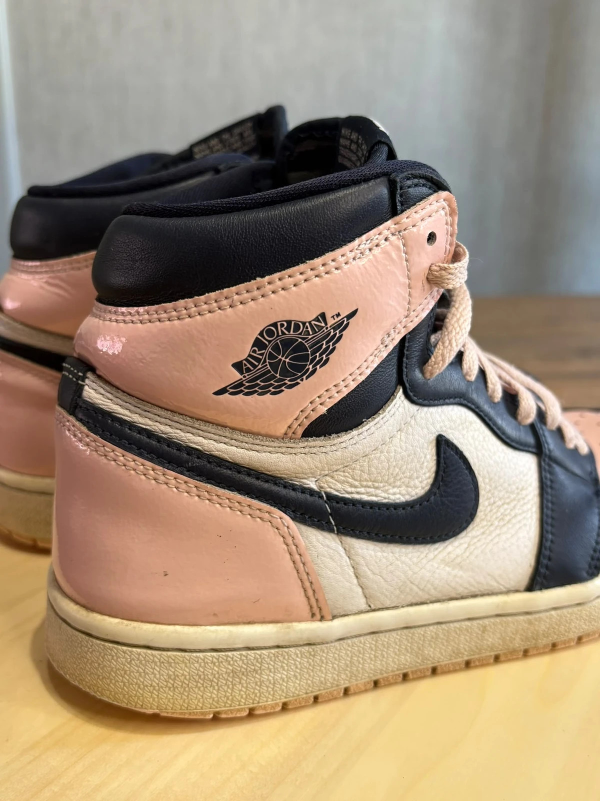Baskets Nike Air Jordan 1 Retro High OG Atmosphere Bubblegum Taille 38.5 DD9335-641 – Jordan – taille 38.5 2