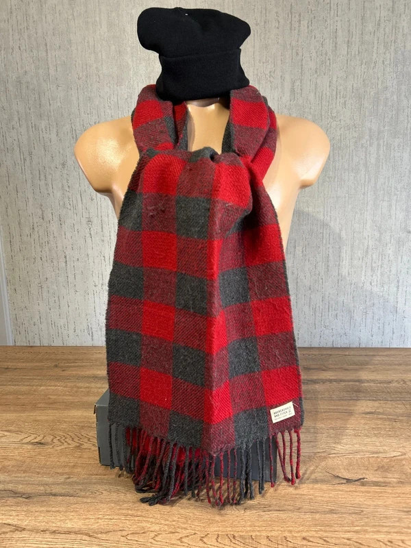 Echarpe Abercrombie Fitch Homme Carreaux Rouges Et Gris Laine Franges