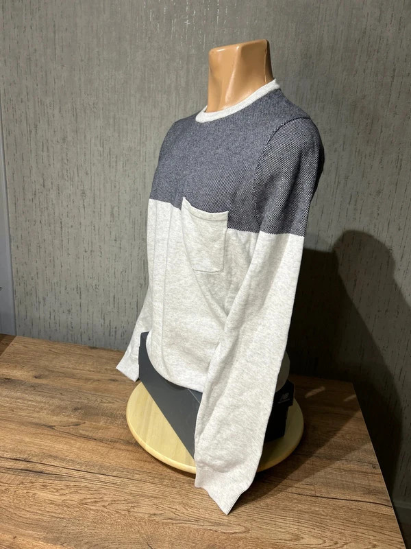 Pull Jules Tricolor Gris Clair Anthracite Blanc Taille M Maille Poche Poitrine – Jules – taille M 2