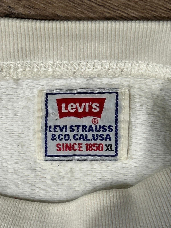 Sweat Levi's Vintage Blanc Crème Taille XL Grand Imprimé Logo Arch Logo USA – Levi's – taille XL 5