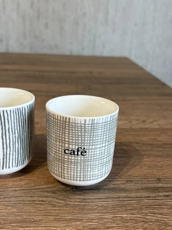 Lot 6 Tasses Espresso Cafe Maisons du Monde Porcelaine Noir Et Blanc Graphique – Maisons du Monde 3