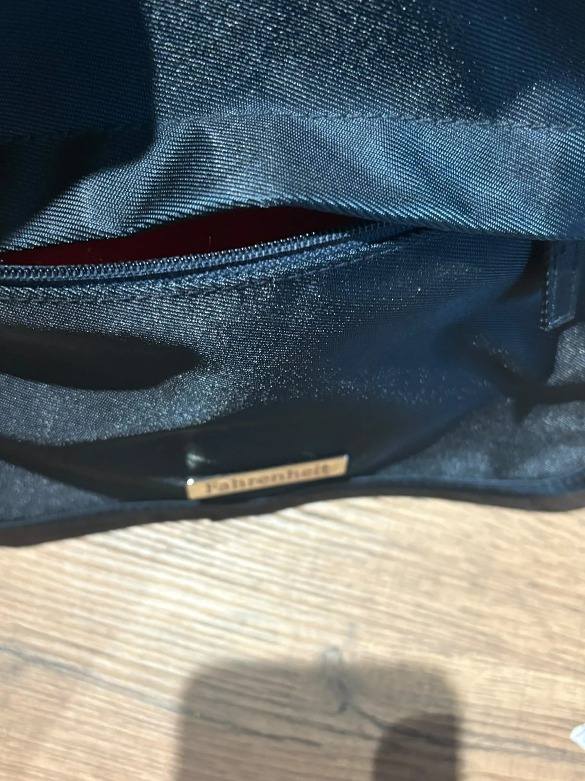 Trousse de Toilette Fahrenheit Dior Noir Intérieur Rouge Sacoche Voyage Organiseur – Fahrenheit. 4