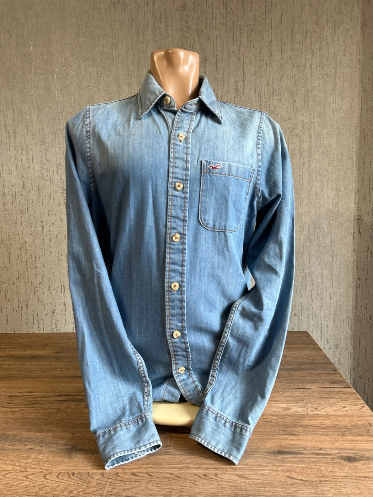 Chemise En Jean Hollister Bleu Clair Homme Taille M Logo Mouette Brode Coton
