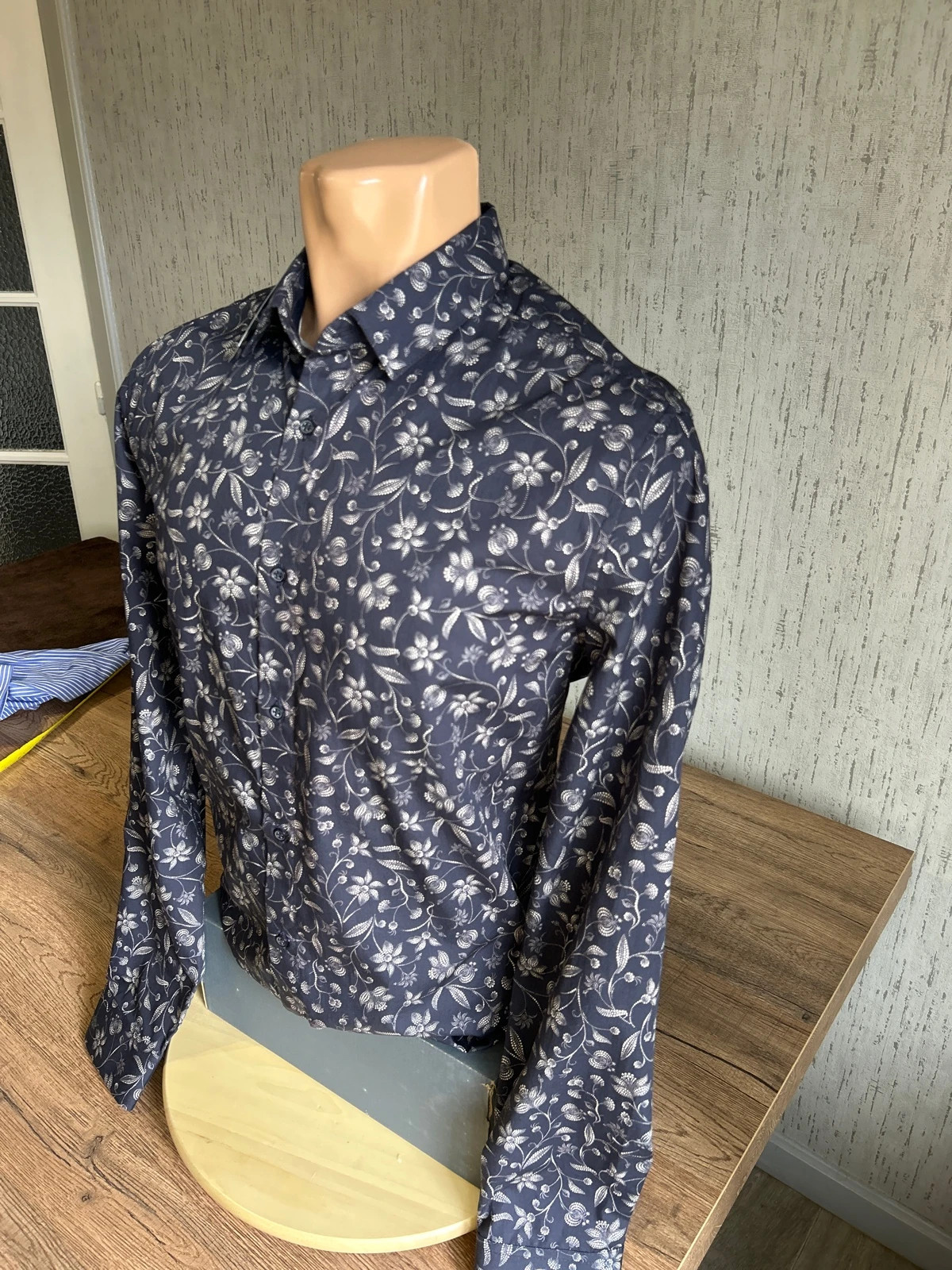 Chemise Jules Motif Floral Blue Marine Homme Taille M Regular Neuf Avec Etiquette – Jules – taille M 3