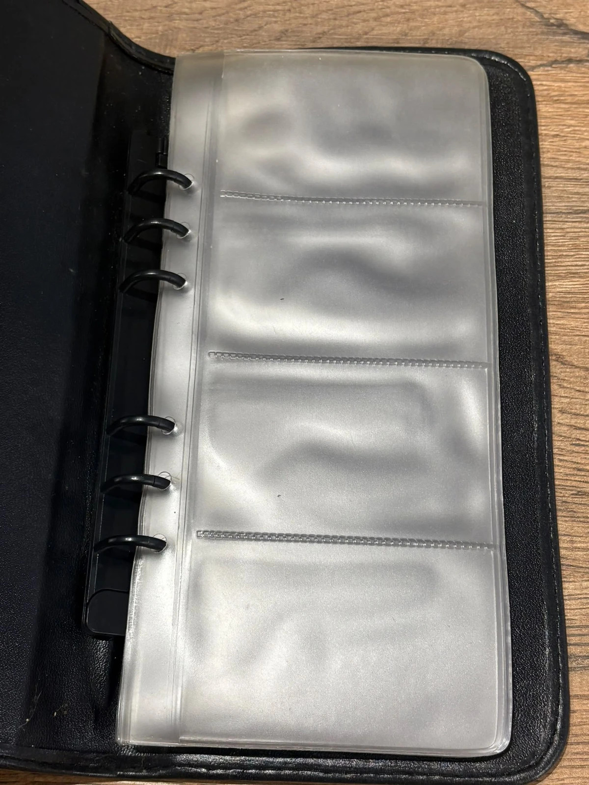 Porte Cartes De Visite Classeur Noir Cuir Synthetique Poches Plastiques 6 Anneaux – Accessories 3