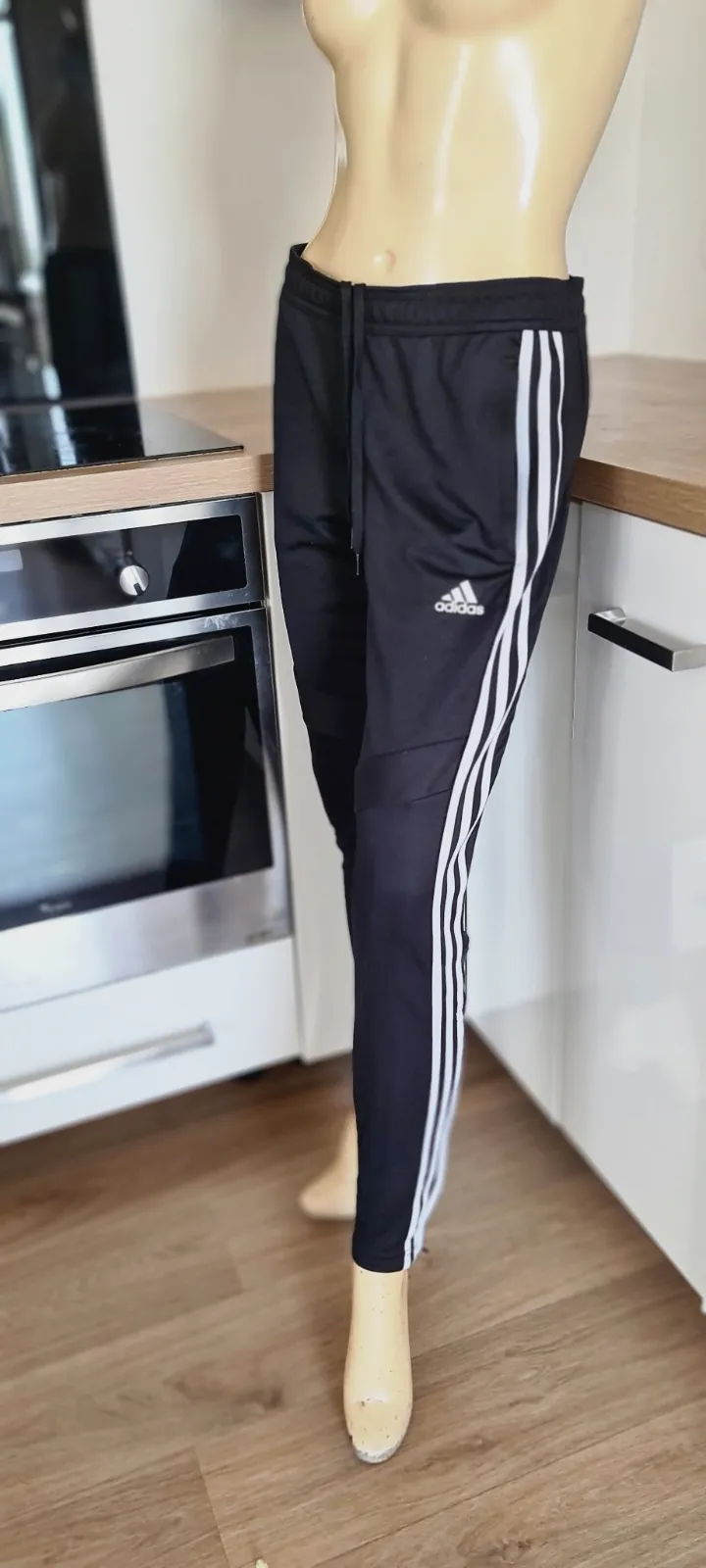 tres jolie bas de survetement homme noir et blanc taille s aerroready fermeture – Adidas – taille S 2