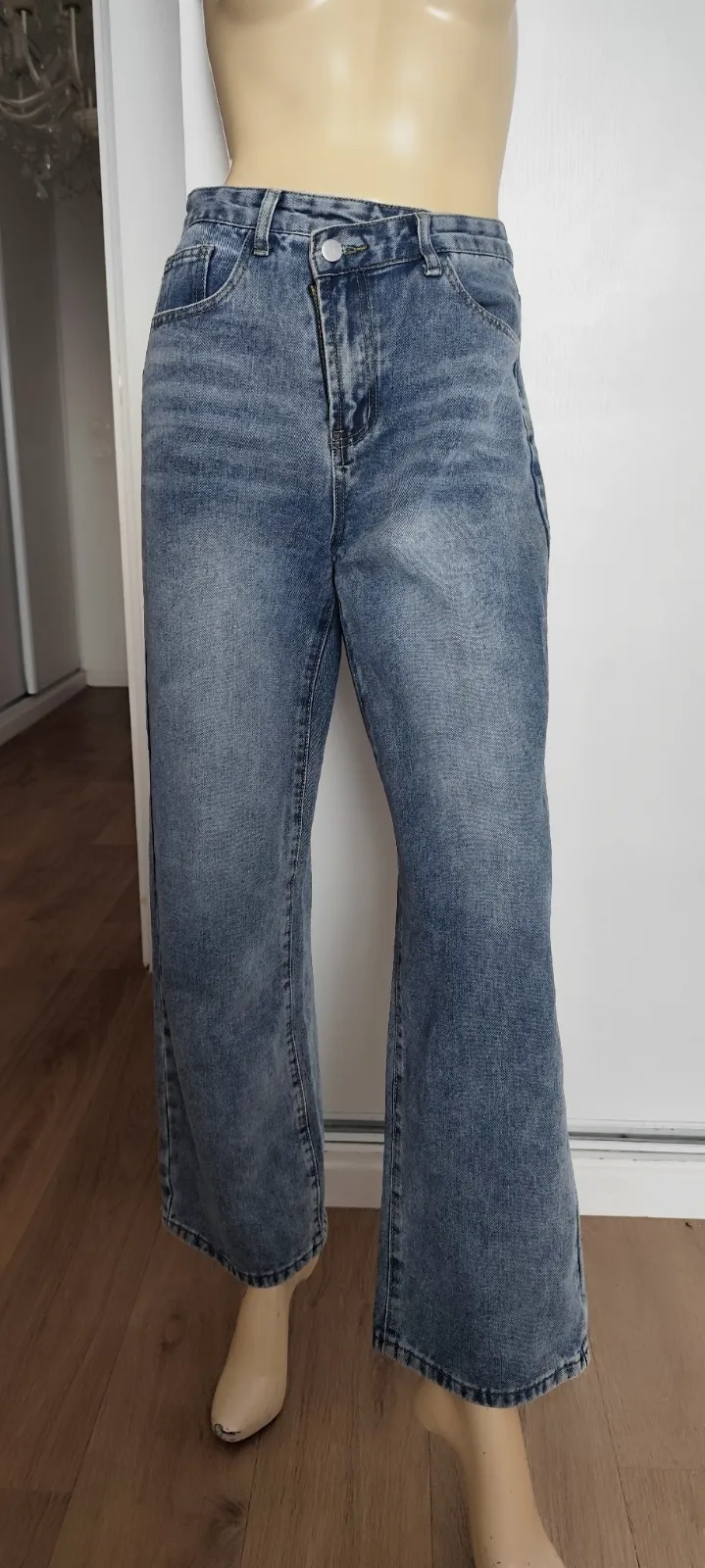 superbe pantalon en jean taille 36 86 %coton 8 % viscose 6 % polyestere  (1)