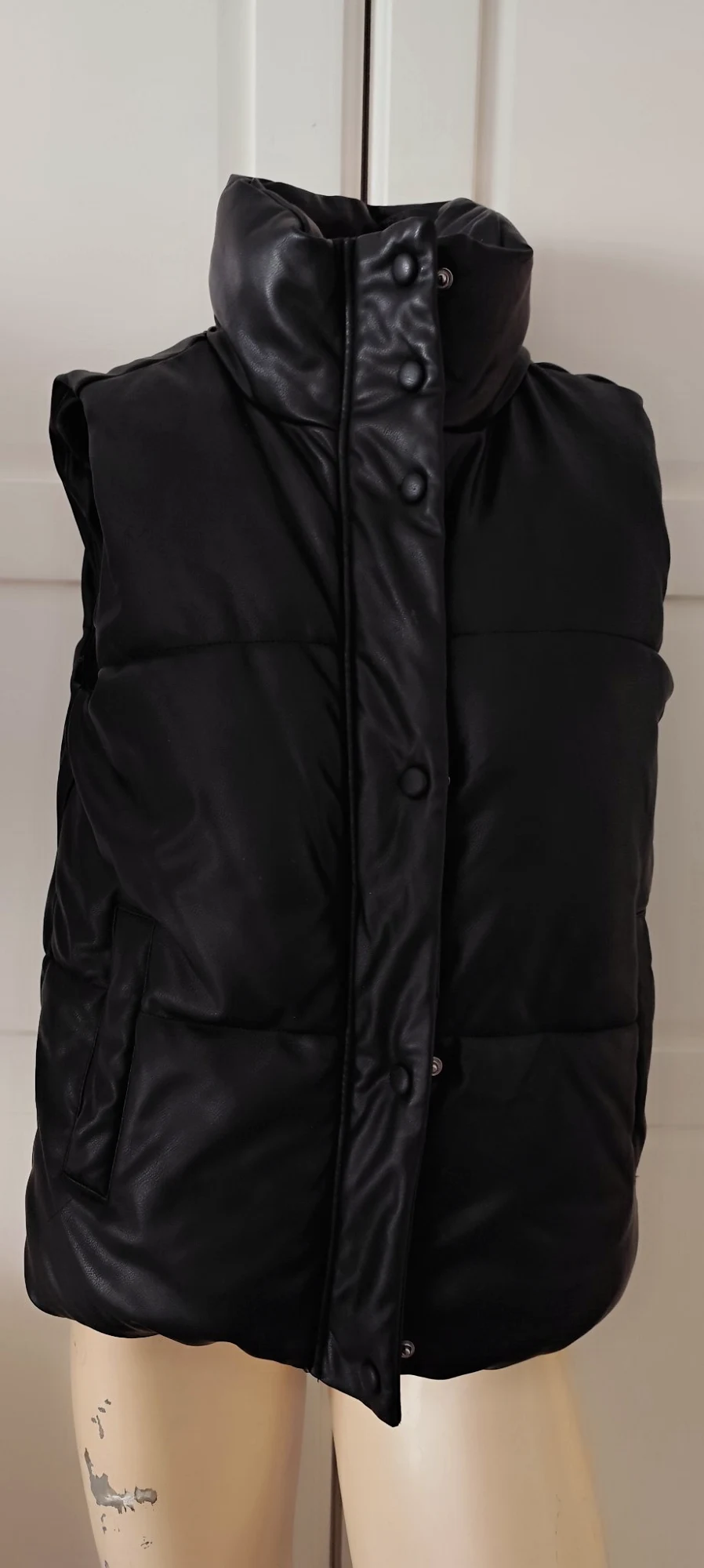 superbe doudoune noir manteau amisu chaud sans manche taille 34 (1)