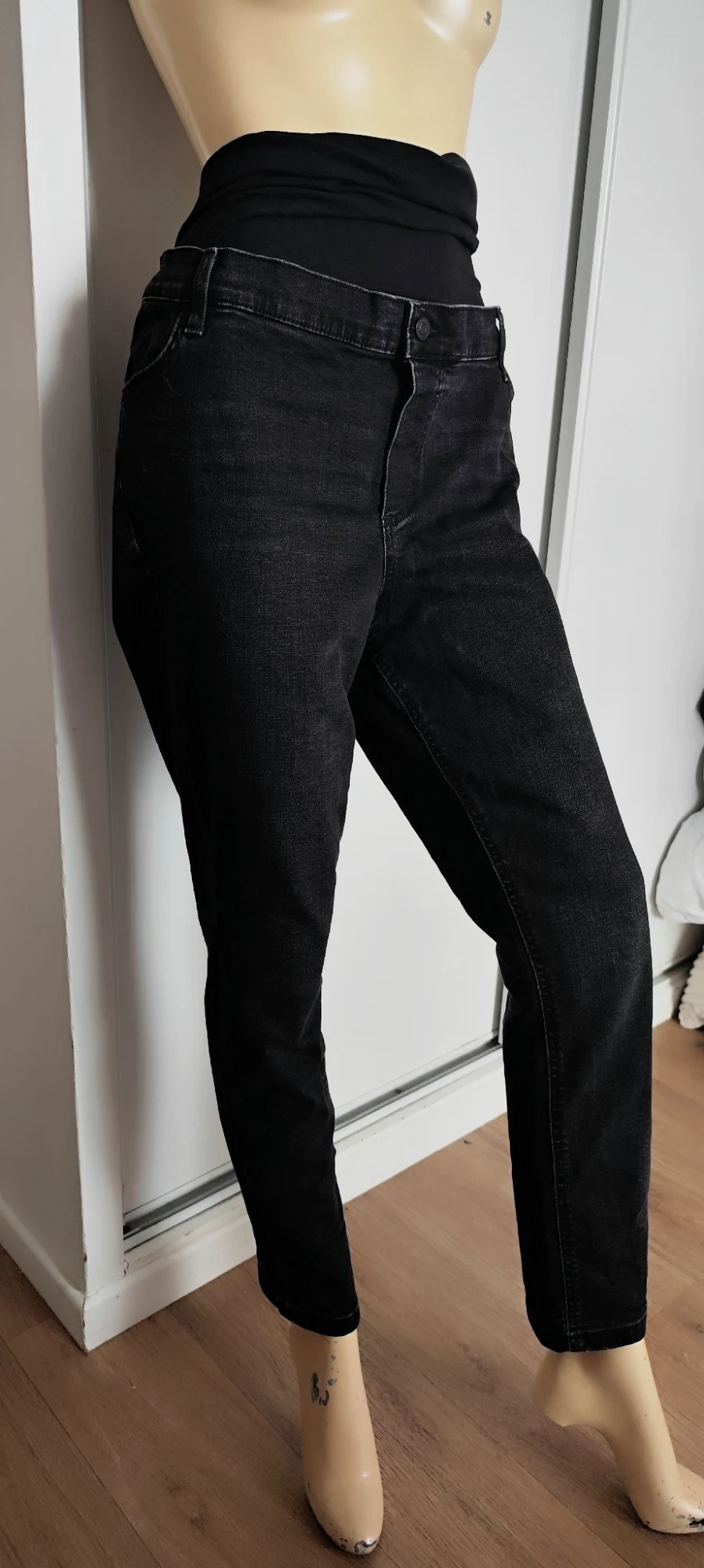 superbe pantlon en jeans grossesse asos taille 38 99 % coton 1 % spandex (1)