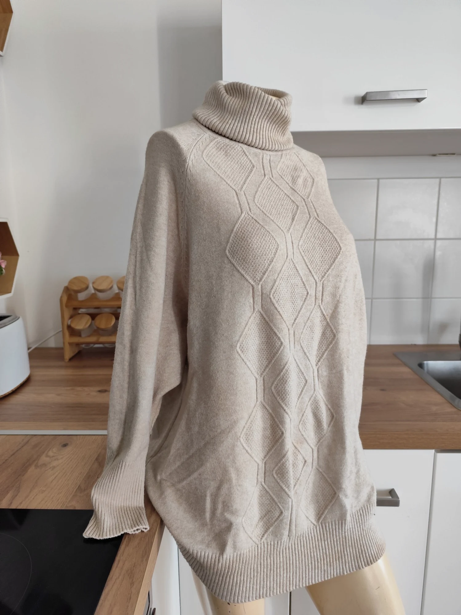 superbe pull long col roule taille 38 