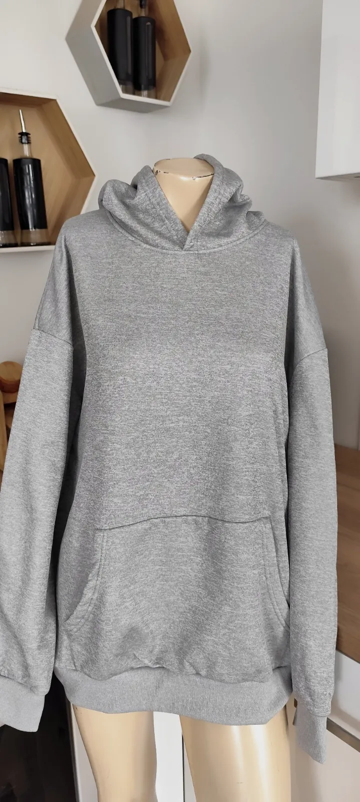 superbe pull sweat a capuche taille xl   – independante – taille XL 3