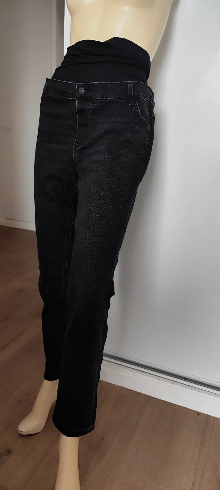 superbe pantlon en jeans grossesse asos taille 38 99 % coton 1 % spandex (1) – ASOS – taille 38 3
